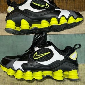 Nike shox Nova TL Women’s Size 7 Lemon Venom